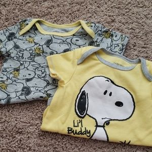 3/$12 ☆ Peanuts onesies